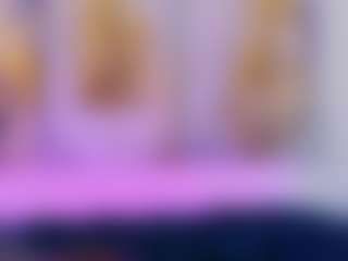 may-wood MILF webcam performer live streaming