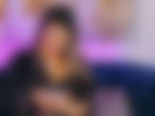 may-wood MILF webcam performer live streaming