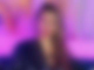 Live cam show with may-wood - Gamer MILF on Camsoda