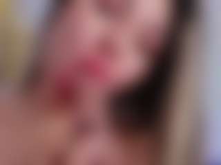 Live cam show with may-wood - Latina on Camsoda | colombia