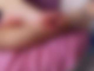 Live cam show with may-wood - Blonde Hair MILF on SinfulBabes