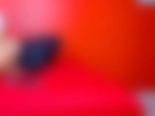 queenmia68's Live Sex Cam Show
