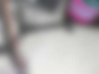 selenecute05's Live Sex Cam Show