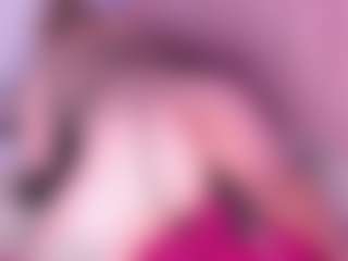 Live cam show with selenecute05 - Submissive on madthumbs