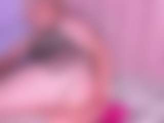 Live cam show with selenecute05 - HD on Camsoda