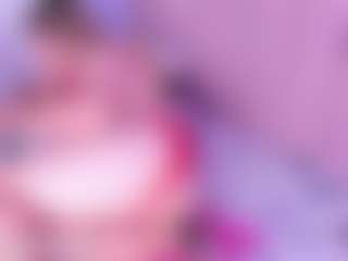 Spettacolo in cam dal vivo con selenecute05 - Chubby su Camsoda
