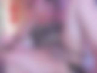 Live cam show with selenecute05 - Submissive on Gym Cam Girls