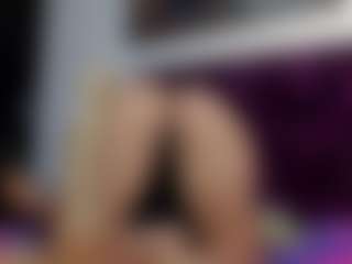 Live cam show with assparadisse - Double Penetration on TeamSkeetLive
