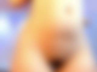 Live cam show with avawhitte - Delicious on Camsoda