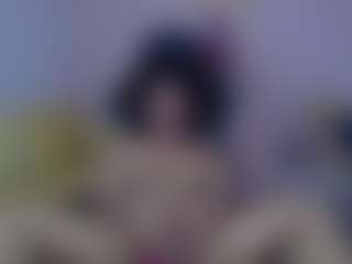 Brittany-Ch's Live Sex Cam Show