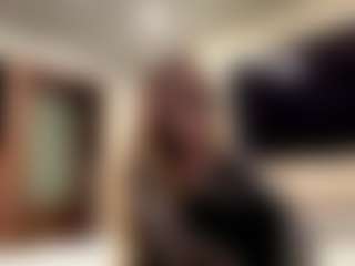 Live cam show with CeceliaFirestine - Cock Rating on Dare Cams