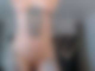 DamiaOshun-Ch's Live Sex Cam Show