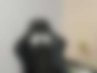 Live cam show with DamiaOshun-Ch - Facial Piercings on Big Tits