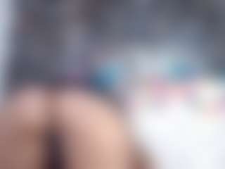 DESIRE10INCHES's Live Sex Cam Show