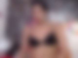 DESIRE10INCHES's Live Sex Cam Show