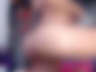 Live cam show with DESIRE10INCHES - Italian on Camiplay Live | colombia