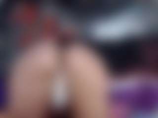 DESIRE10INCHES's Live Sex Cam Show