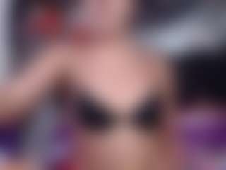 Live cam show with DESIRE10INCHES - Smoking on Sweet Sext