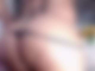 Live cam show with DESIRE10INCHES - Large Tits on iamadamtest123.com