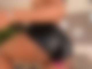 dionneventuri's Live Sex Cam Show