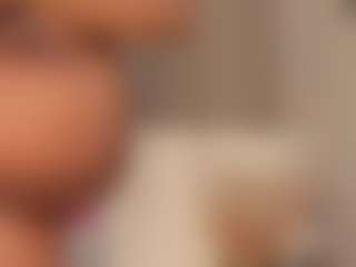 Live cam show with dionneventuri - Teen (18+) on fuklive.com