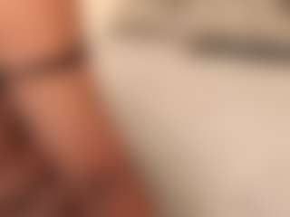 dionneventuri's Live Sex Cam Show