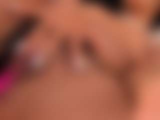dionneventuri's Live Sex Cam Show