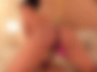 dionneventuri's Live Sex Cam Show