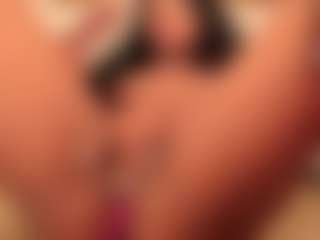 dionneventuri's Live Sex Cam Show