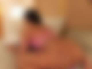 dionneventuri's Live Sex Cam Show