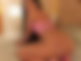 dionneventuri's Live Sex Cam Show