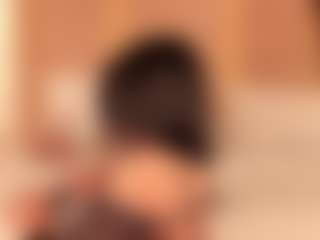 dionneventuri's Live Sex Cam Show