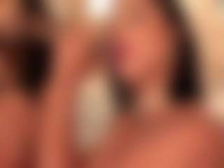 dionneventuri's Live Sex Cam Show