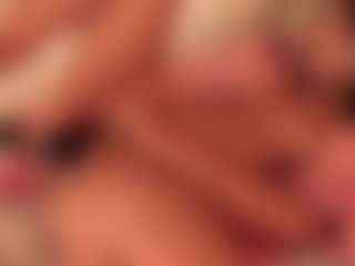 dionneventuri's Live Sex Cam Show