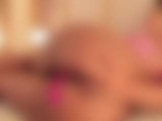 dionneventuri's Live Sex Cam Show