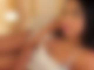 Dionne Venturi🌸's Live Sex Cam Show