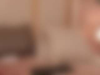 Live cam show with Dionne Venturi🌸 - Brown Eyes Brown Hair on Adult Interactions