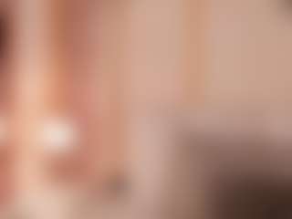 Dionne Venturi🌸's Live Sex Cam Show