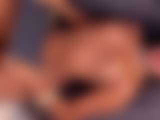 Dionne Venturi🌸's Live Sex Cam Show