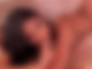 Dionne Venturi🌸's Live Sex Cam Show