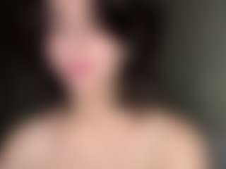 Live cam show with Amy - Sporty on Camming Site