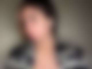 Live cam show with Amy - Bra on fuck-show.com