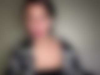 Spettacolo in cam dal vivo con Amy - Squirt Mature su Camsoda