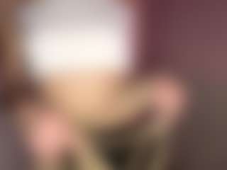 Live cam show with Amy - Domination on TottyGirls