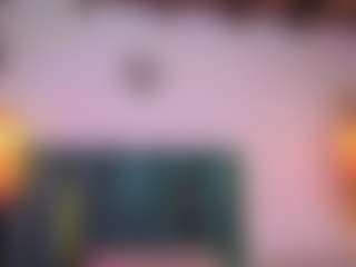Emilia-Monroee's Live Sex Cam Show