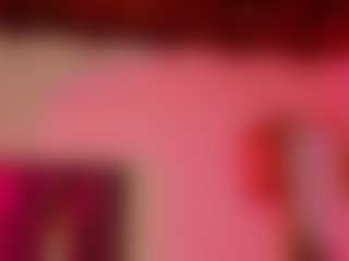 Emilia-Monroee's Live Sex Cam Show
