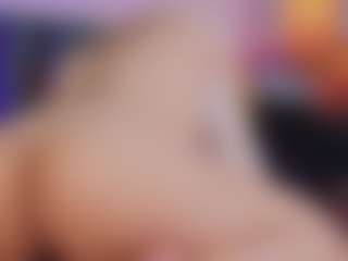 Live cam show with Emilia-Monroee - Role Play on Adult Interactions