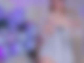 Live cam show with Emilia-Monroee - Role Play on instabang