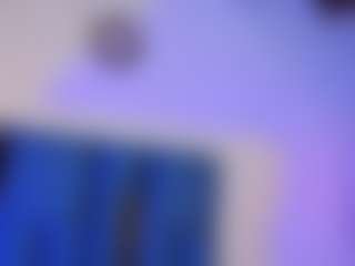 Live cam show with Emilia-Monroee - Brown Hair on CamSodaAdn