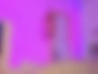 Emilia-Monroee's Live Sex Cam Show